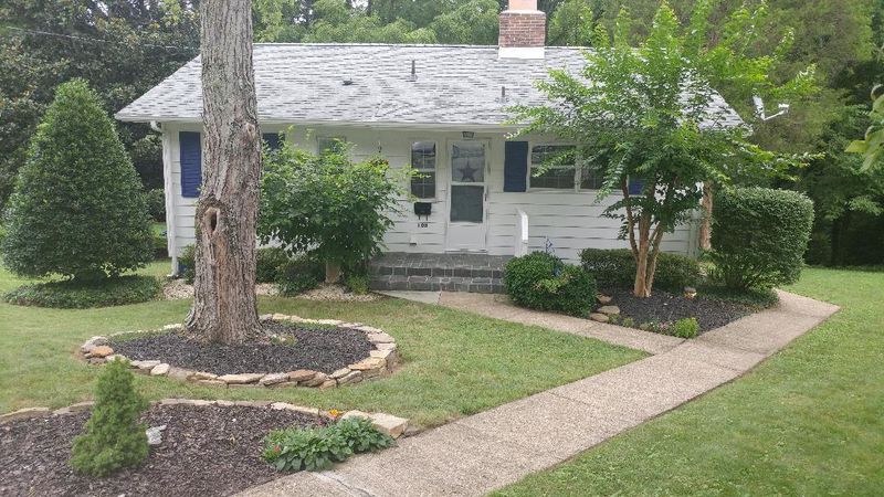 108 Orange Ln, Oak Ridge, TN 37830