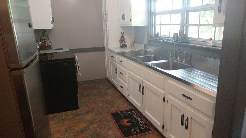 108 Orange Ln, Oak Ridge, TN 37830
