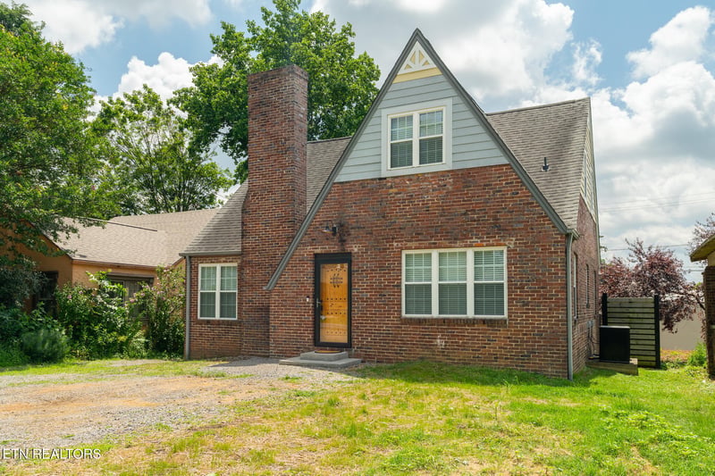 108 Rose Dr, Knoxville, TN 37918