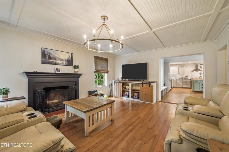 108 S Maple St, Maryville, TN 37803