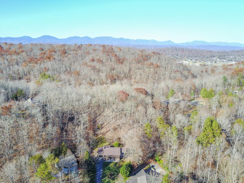 108 Telemann Ln, Oak Ridge, TN 37830