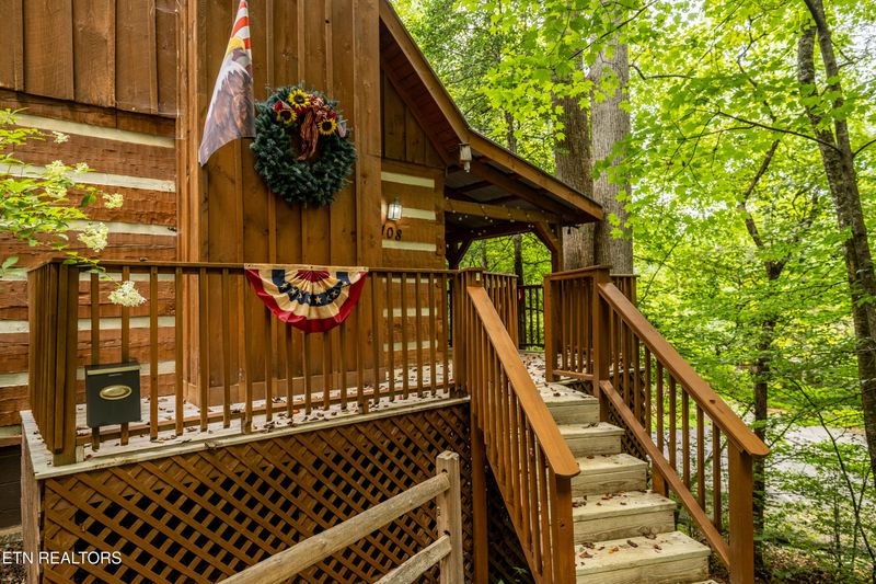 108 Timberwinds Way, Townsend, TN 37882