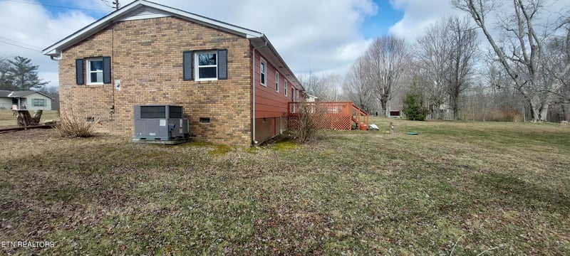 108 Twilight Dr, Crossville, TN 38572