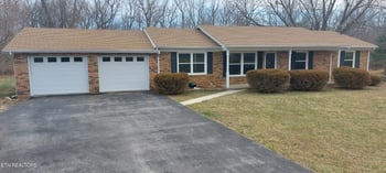 108 Twilight Dr, Crossville, TN 38572