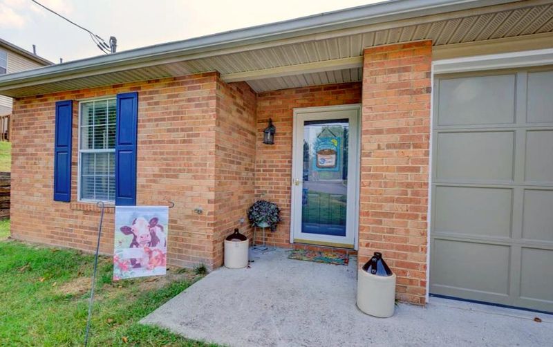 108 Wakebridge Blvd, Powell, TN 37849