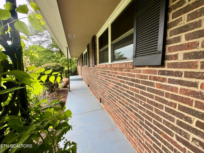 10801 Highcliff Dr, Knoxville, TN 37934