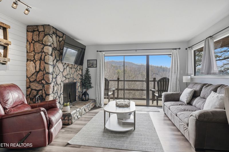 1081 Cove Rd #APT 1024, Sevierville, TN 37876