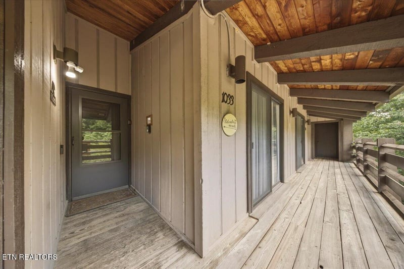1081 Cove Rd #APT 1033, Sevierville, TN 37876