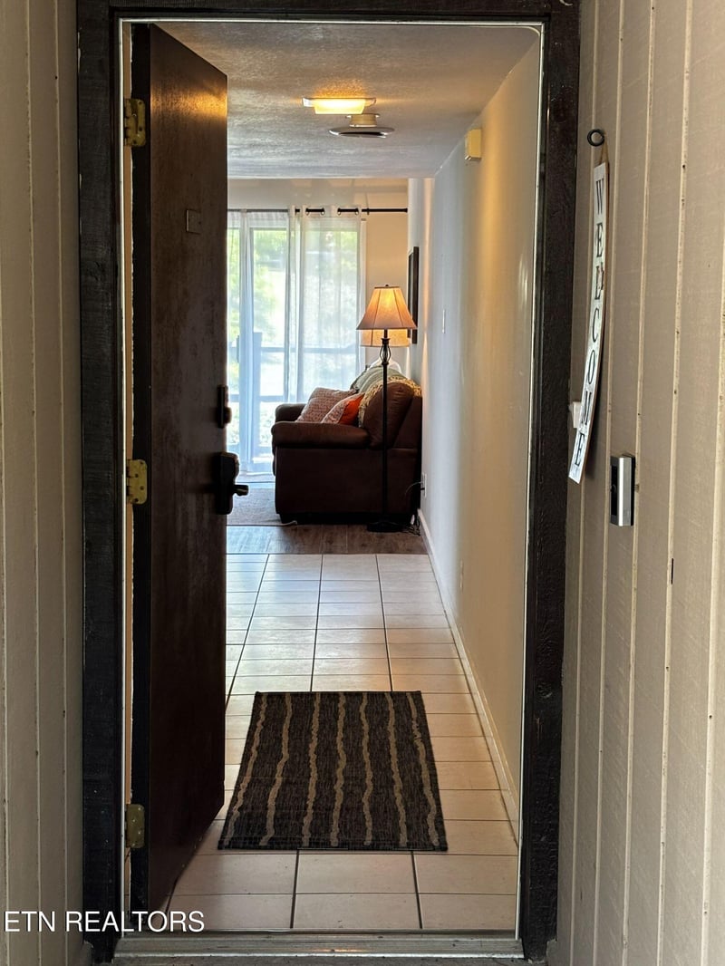 1081 Cove Rd #APT 512, Sevierville, TN 37876