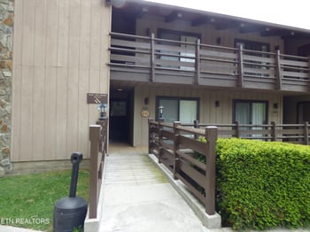 1081 Cove Rd #APT 821, Sevierville, TN 37876