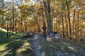 1081 Cove Rd #APT 834, Sevierville, TN 37876