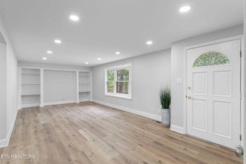 10829 Sonja Dr, Knoxville, TN 37934