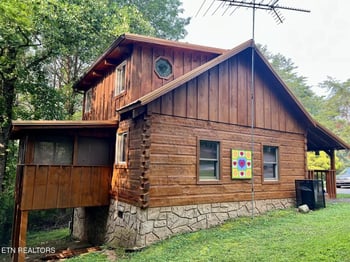 1083 Bryan View Rd, Sevierville, TN 37862