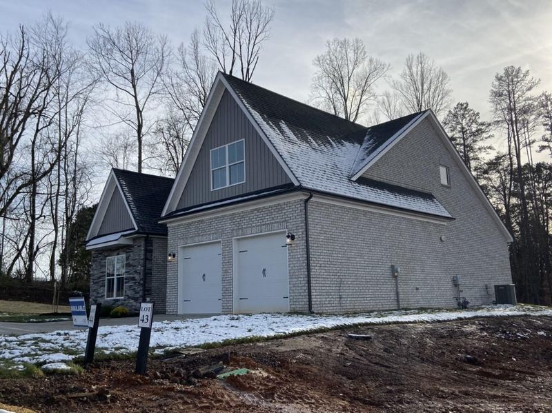 10834 Snowfall Ln, Knoxville, TN 37931