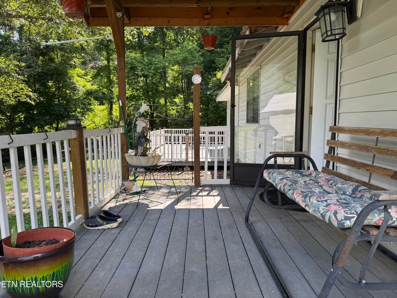 1085 Obes Branch Rd, Sevierville, TN 37876