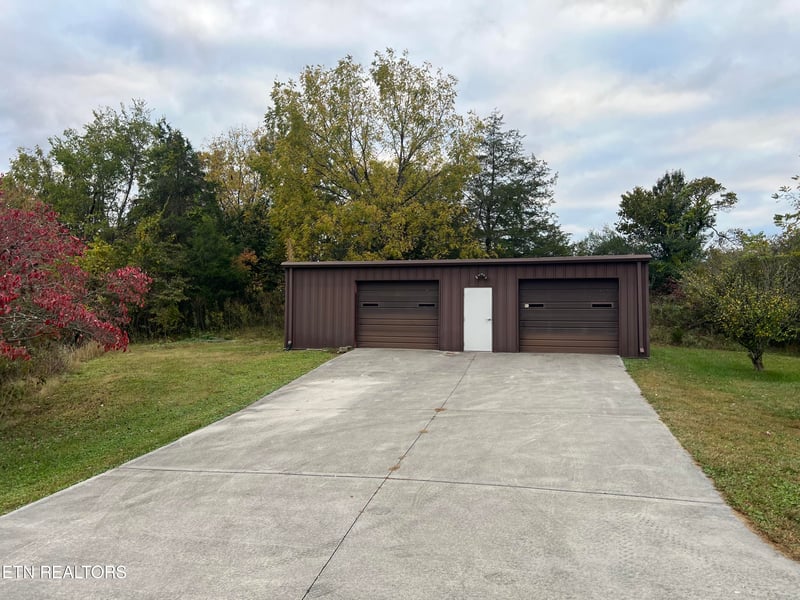 1086 Powell Valley Shores Cir, Speedwell, TN 37870
