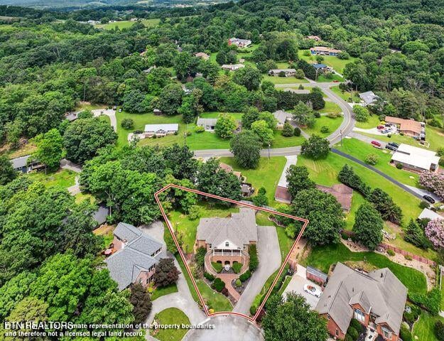 1086 St Ives Ct, Morristown, TN 37814