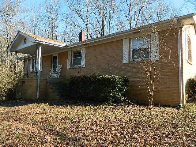 1088 Hassler Mill Rd, Harriman, TN 37748