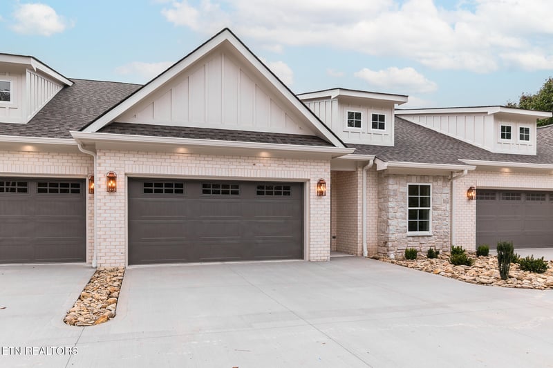 109 Alpine Dr, Clinton, TN 37716