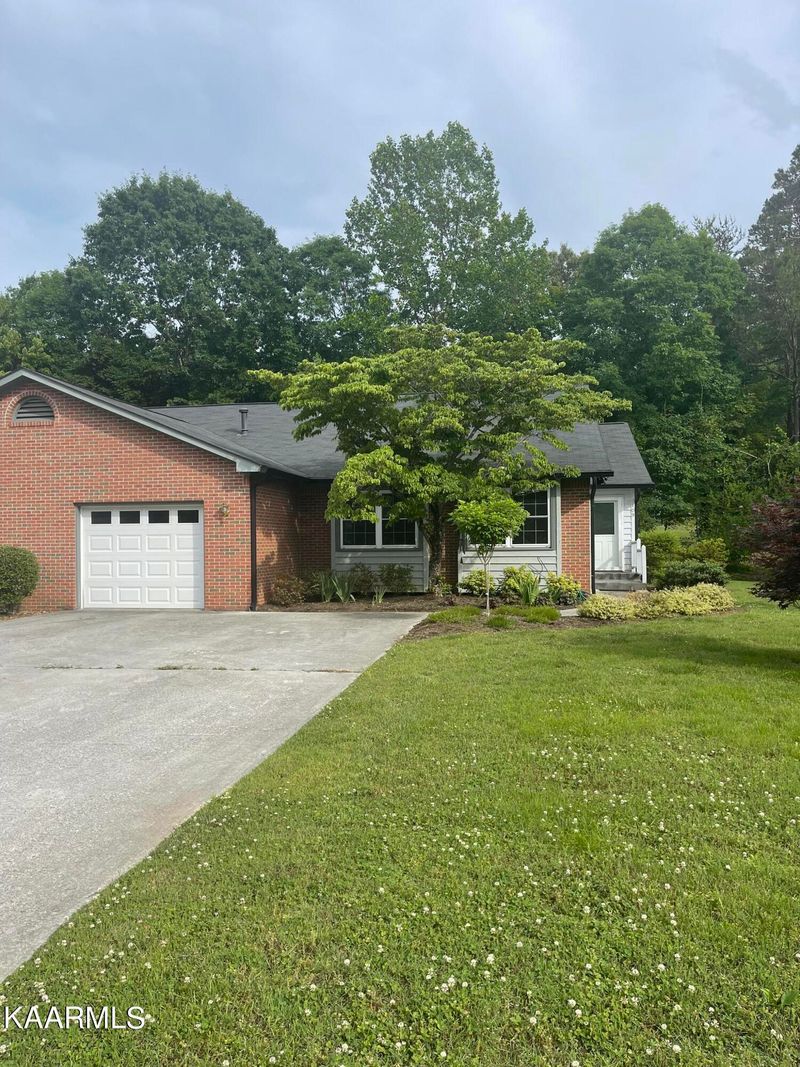 109 Blue Ridge Ct, Oak Ridge, TN 37830