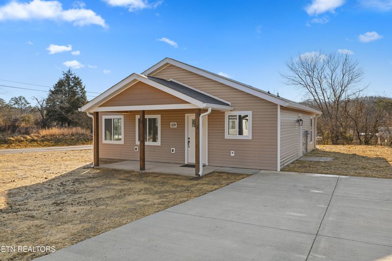 109 Bradys Way, Harriman, TN 37748