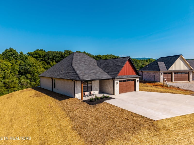 109 Burrstone Way, Maryville, TN 37803