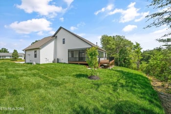 109 Chahyga Way, Loudon, TN 37774