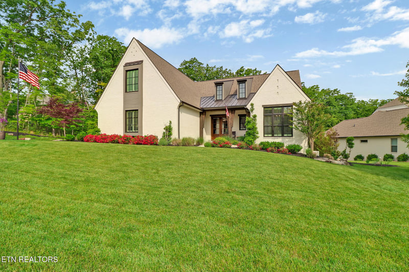 109 Chestnut Ridge Ct, Crossville, TN 38558