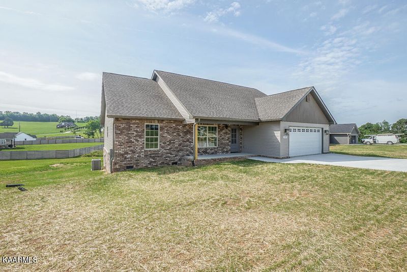 109 Chris Cir, Maryville, TN 37801