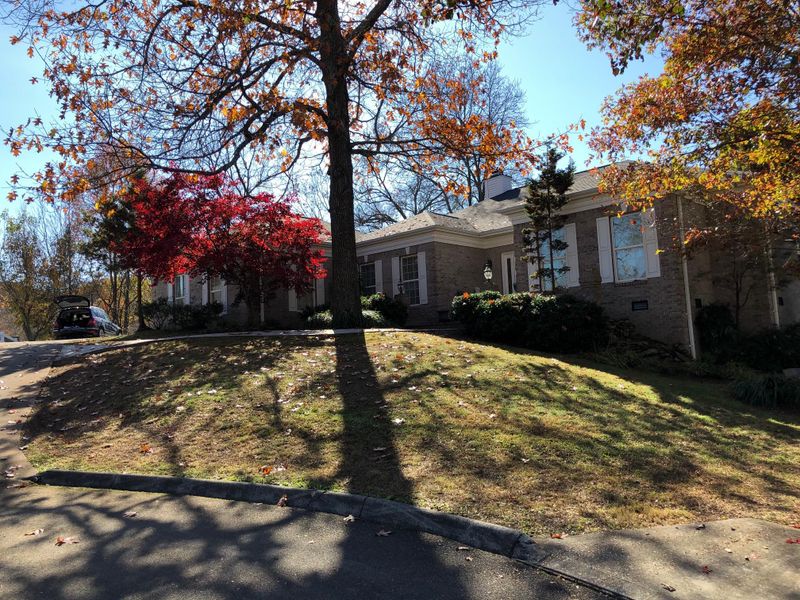 109 Crab Apple Ln, Clinton, TN 37716