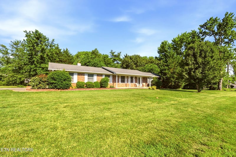 109 Crowfield Rd, Knoxville, TN 37922