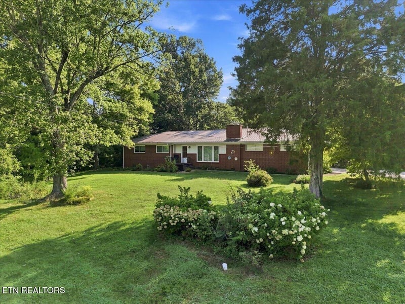 109 Dartmouth Cir, Oak Ridge, TN 37830