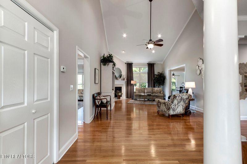 109 Depew Dr, Loudon, TN 37774