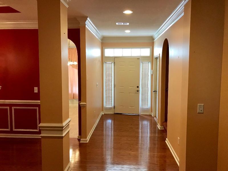 109 Devanshire Ct #109, Oak Ridge, TN 37830
