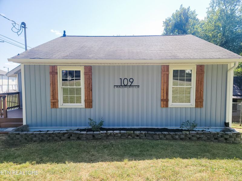 109 E Wadsworth Cir, Oak Ridge, TN 37830