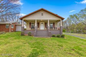 109 Fisher St, Athens, TN 37303