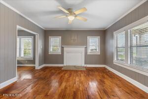 109 Fisher St, Athens, TN 37303