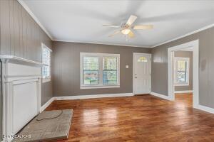 109 Fisher St, Athens, TN 37303