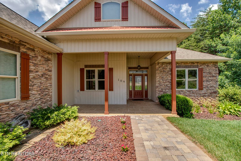 109 Gado Way, Loudon, TN 37774