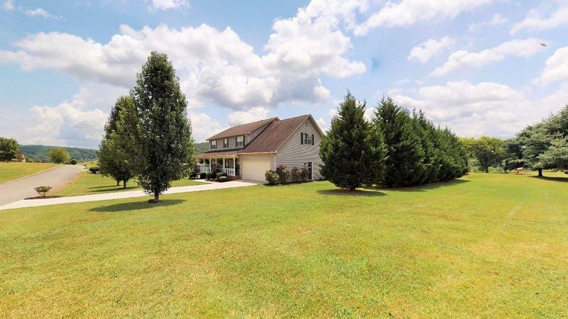 109 Giffin Cir, Loudon, TN 37774