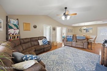 109 Grandies Ct, Andersonville, TN 37705