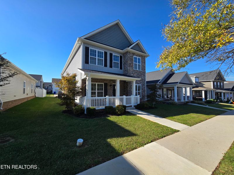 109 Hardinberry St, Oak Ridge, TN 37830
