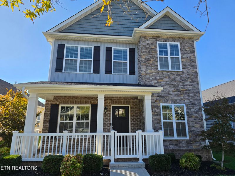 109 Hardinberry St, Oak Ridge, TN 37830