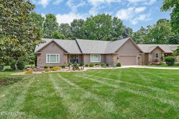 109 Huntington Dr, Fairfield Glade, TN 38558