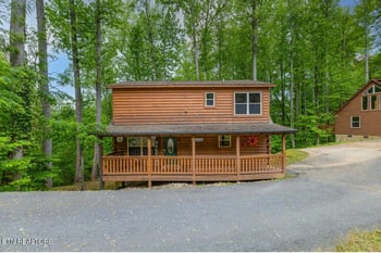 109 Laurel Way, Gatlinburg, TN 37738