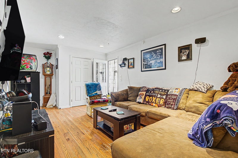 109 Marquette Rd, Oak Ridge, TN 37830