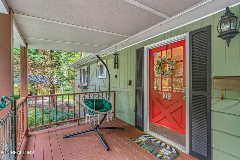109 N Tampa Ln, Oak Ridge, TN 37830