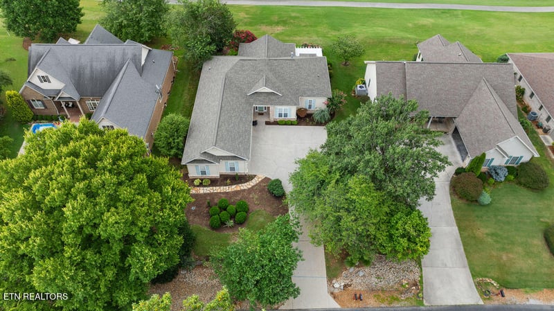 109 Oohleeno Way, Loudon, TN 37774