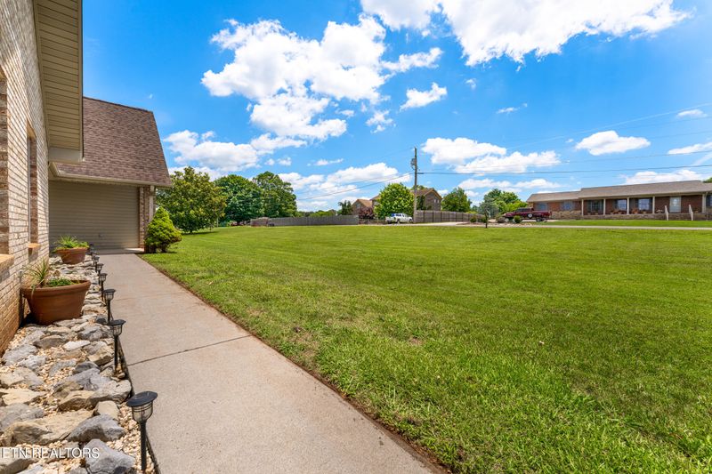 109 Overlook Dr, Loudon, TN 37774