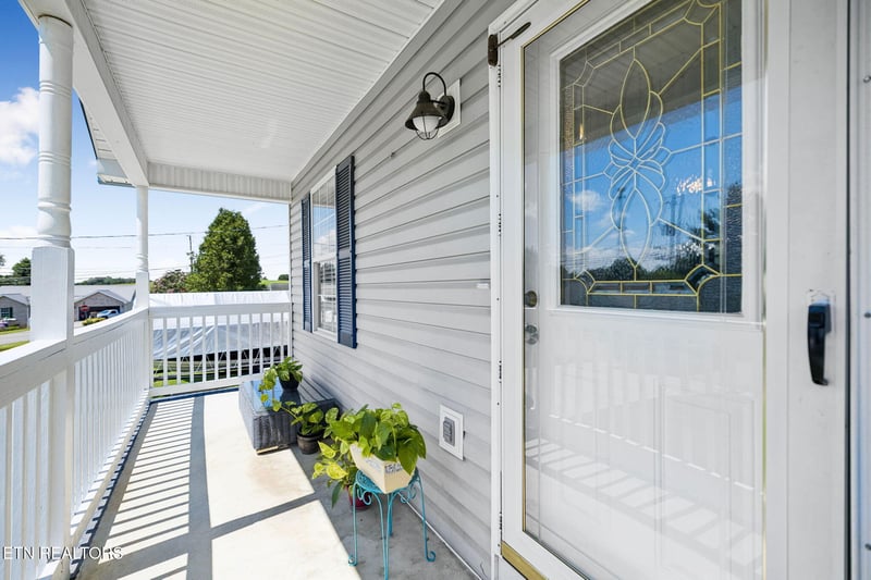 109 Pecan Cir, Corryton, TN 37721